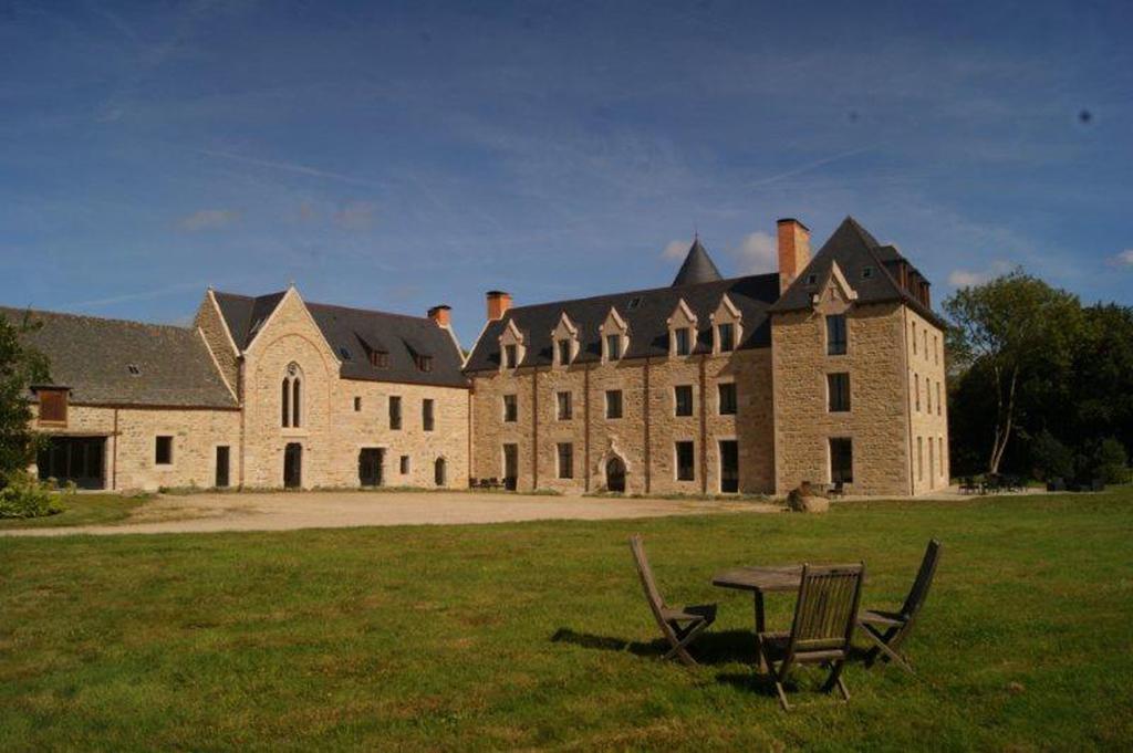 Отель Manoir De Kergrec'H Плугрескан Экстерьер фото