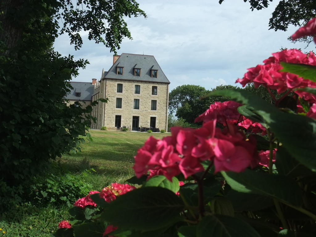 Отель Manoir De Kergrec'H Плугрескан Экстерьер фото